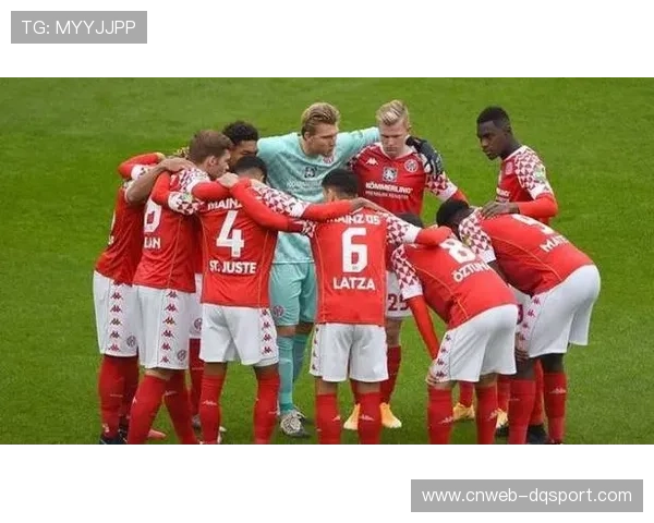 美因茨五名主力伤停改打铁桶阵,控球率跌至德甲垫底